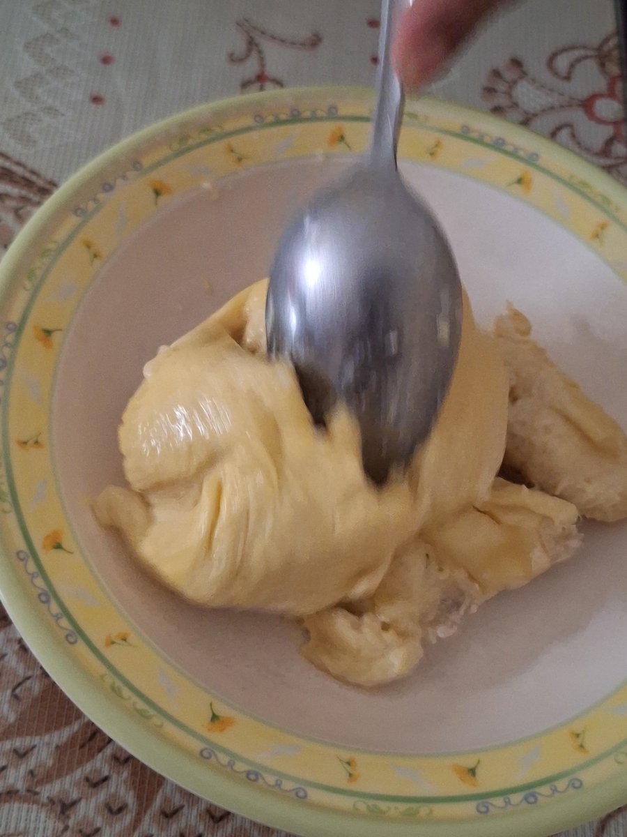 doydery's tweet photo. merayakan ultah hendery dengan MAKAN ENAK https://t.co/5lgZF5dlVQ