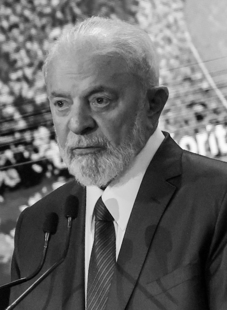 chequeibrasil's tweet photo. 🚨URGENTE: Mesmo com aumento, Lula cai 8 pontos entre beneficiários do Bolsa Família e Flávio sobe 10, aponta pesquisa. https://t.co/122RRGz5Ky