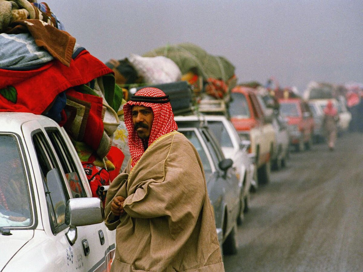 abood__12aa's tweet photo. @almn3 صحيح شفنا اخوان مريم عافو بلدهم ونهزمو ( العراكين دشو دشو دشو الكويت اهرب طال عمرك) https://t.co/nfBHLybB38