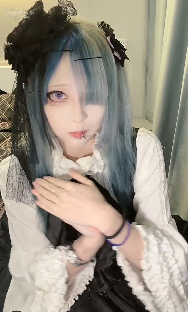ananso0427's tweet photo. 最近はじめました。
良かったら友達ください♡
 #コスプレイヤーと繋がりたい
 #ポケモンユナイト自己紹介カード
 #ポケモンユナイト
 #ユナイト男子
 #ユナイト自己紹介カード 
 #ポケモンユナイトフレンド募集 https://t.co/zpXv4sI19L