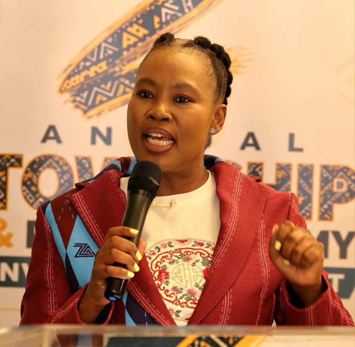 Stellarated's tweet photo. Today, I delivered the keynote address at the 2nd Annual Township &amp; Rural Economy Investment Compact (TREDA) in KuGompo, where I emphasised the need to position township and rural enterprises at the centre of South Africa’s economic growth and job-creation agenda.

#DSBDatWork https://t.co/QcTP6YSTlW