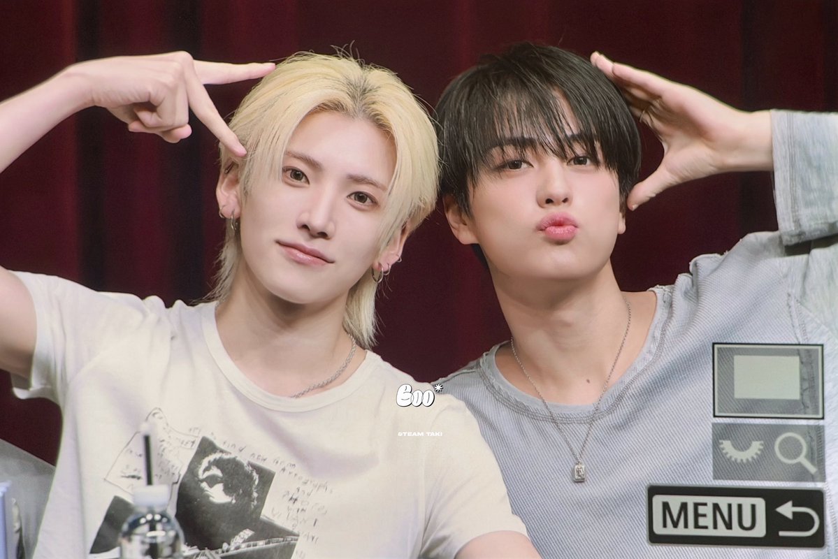2OO505O4's tweet photo. 260928 M2U 🐱🐶
#타키 #タキ #TAKI https://t.co/phAVpnqxZ1