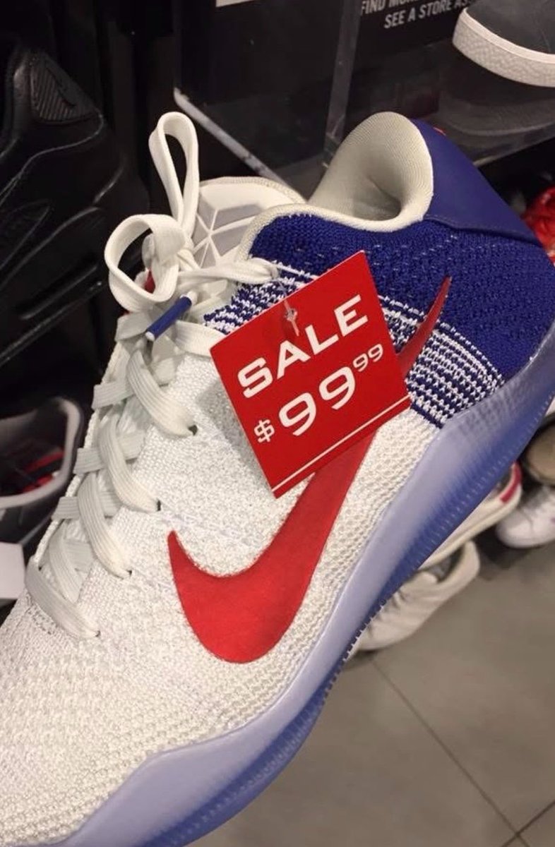 HoopGrids's tweet photo. Must’ve stumbled into a time portal at my local footlocker https://t.co/zeHMSL37i2
