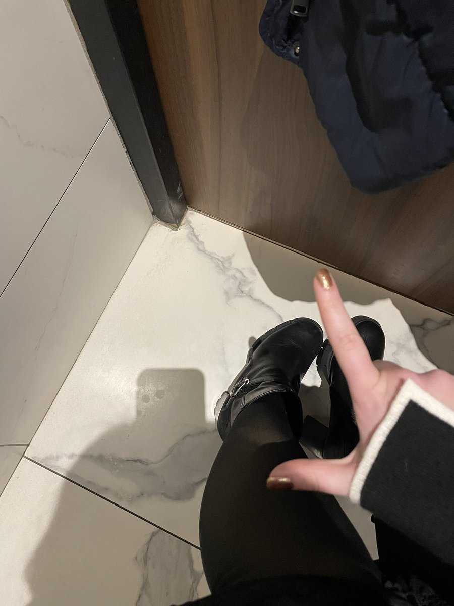 persephone97dom's tweet photo. Merhaba,gizliliğe önem veren kullanacagim köle istiyorum,ciddi gördüklerime sesli teyit veririm. #finansalköle #sahibe https://t.co/VXoRfiE0Wg