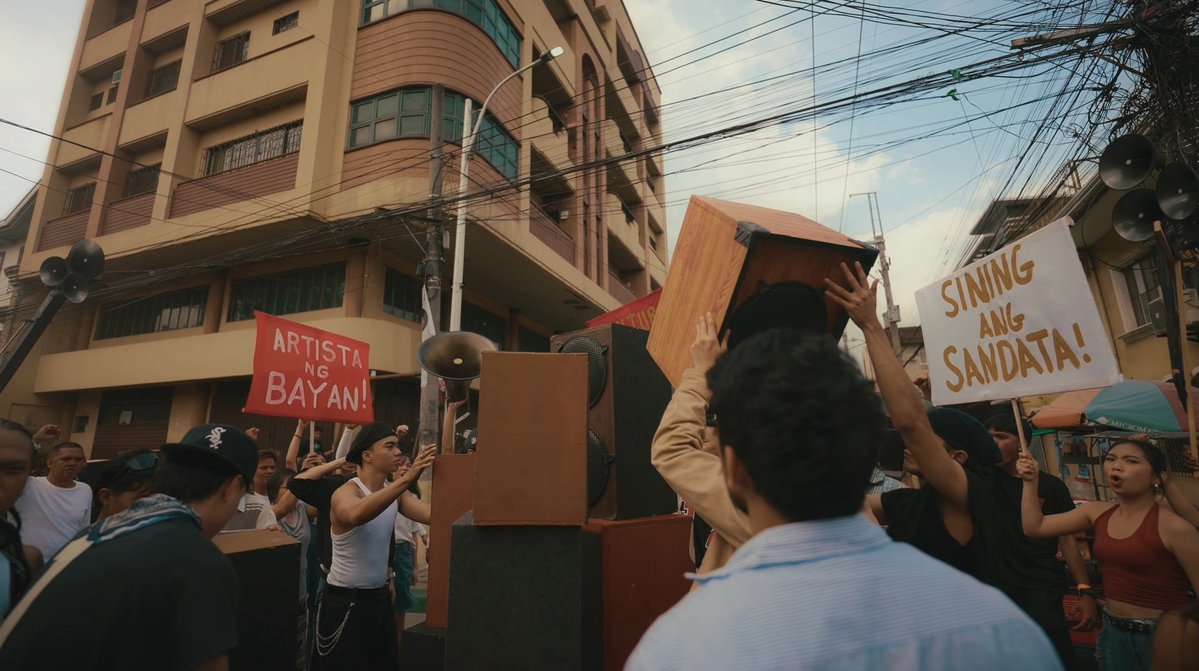 hmwkbruh's tweet photo. “Sining ang sandata sa kulturang mapagpalaya.” https://t.co/yje0AY7Nq4