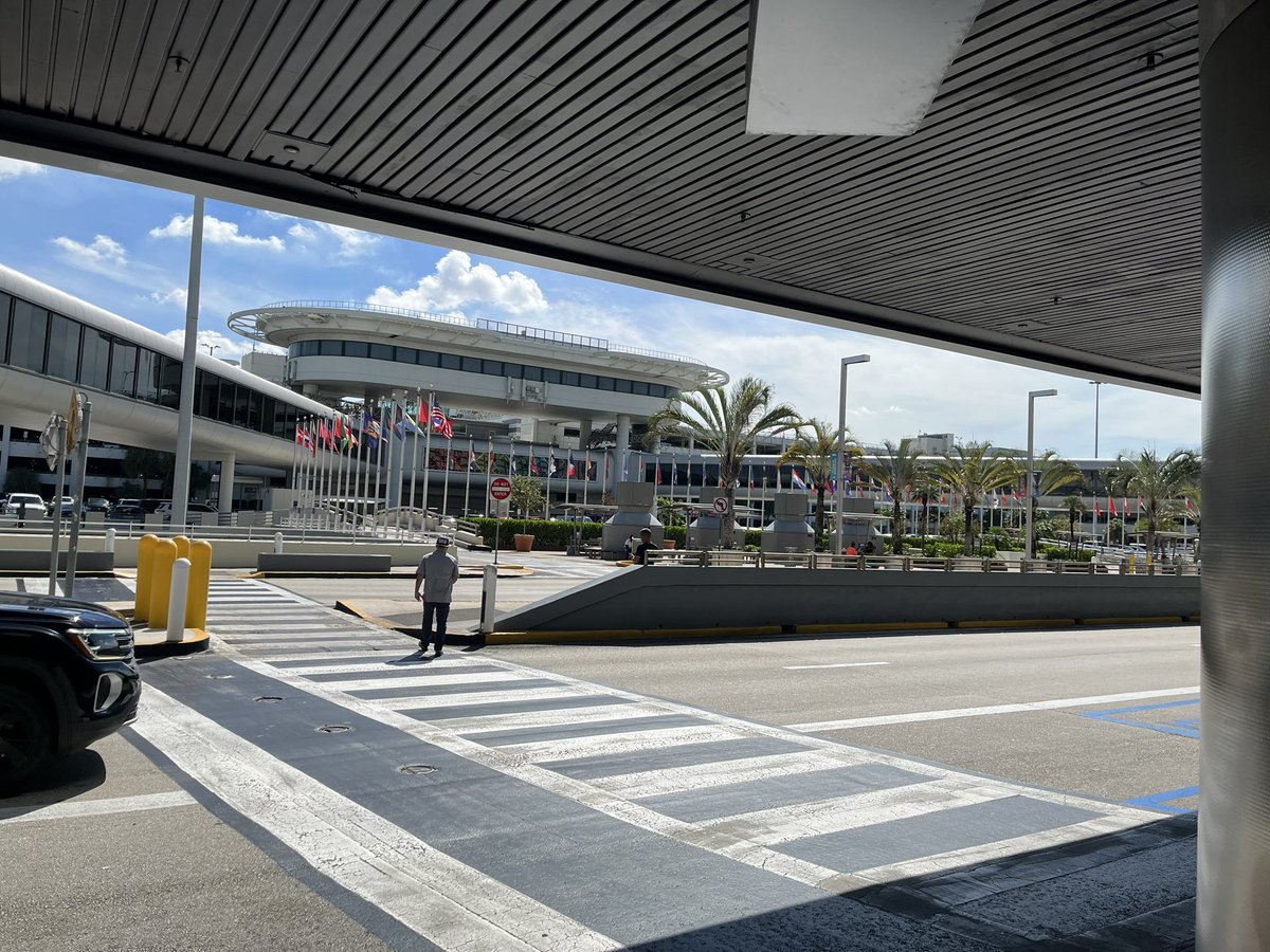 cuuj_'s tweet photo. Home time 🚬

First solo travel and I couldn’t of gone to a better place. Miami or America in general is something people should experience especially as a European.

Met some incredible people and friends for life. Appreciate everyone showing love online and at lan🫶 https://t.co/z8IdMTphTt