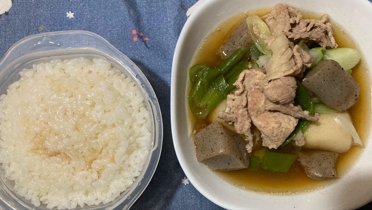 Kou_sub18's tweet photo. シルバーウィークに食べたもの🍴
やっぱり食欲の秋なんですよね(´ω`) https://t.co/rEP9zESnHb