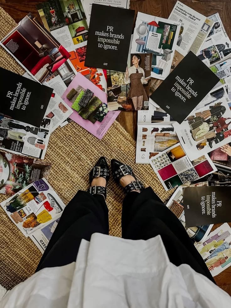 twicemyoi's tweet photo. She then, eventually studied Art History, but her passion gradually shifted toward fashion and its connection to identity, history, and society. https://t.co/GRbgLePD9h