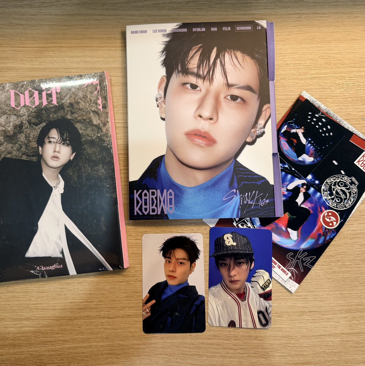 ppporpae's tweet photo. มาตามสัญญาเนื่องจากกดบัตร VIP นั่งได้ 2 วัน  RT สุ่มแจกของตามภาพ 
Set 1 KARMA DO IT 🐰🐽🐰🐿️🐶

รีได้ถึงพรุ่งนี้ 29 Sep 20.00
แจ้งสเตที่โชคดี 22.00

✴︎ เป็นสเตย์ เช็ค profile นะคะ  #RUN_IT_BANGKOK #ตลาดนัดเด็กหลง #ตลาดนัดstraykids https://t.co/vycRycarUP
