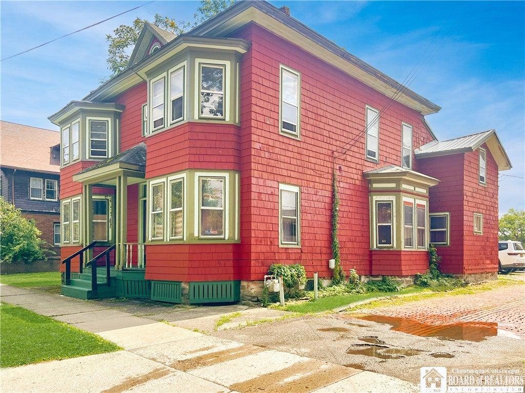 BenedettoTony's tweet photo. For the right buyer, this could be a dream home. Are you that person? https://t.co/QqY2Pu6V7k