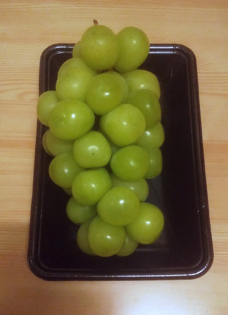 puru_sato's tweet photo. 久々シャインマ❕かなり美味しかったけどさすがに一気は無理🗣️🈵🟢🟢🟢 https://t.co/3JcCCtl9Uj