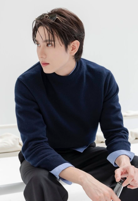 AboutMusicYT's tweet photo. Book Kasidet is confirmed to attend the Celine Fashion Show in Paris on October 3rd. https://t.co/pLrZ5VYJtX