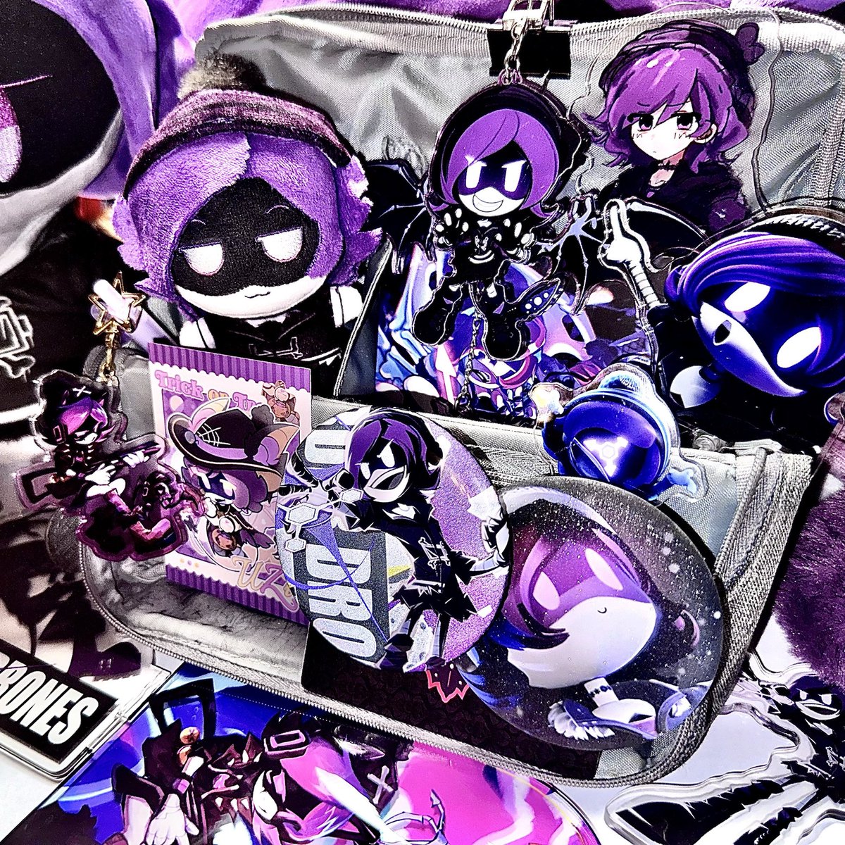 YaYingKitten's tweet photo. 怎么会有那么多紫色呢？？💜💜💜
#uzi #Murderdrones
 收到了返图🥺🥺🥺…真是好荣幸
uzi娃娃还有一点点余量🙇🏻‍♀️🙇🏻‍♀️
⬇️
https://t.co/ybRShTe8FO https://t.co/DUebFhf5f1