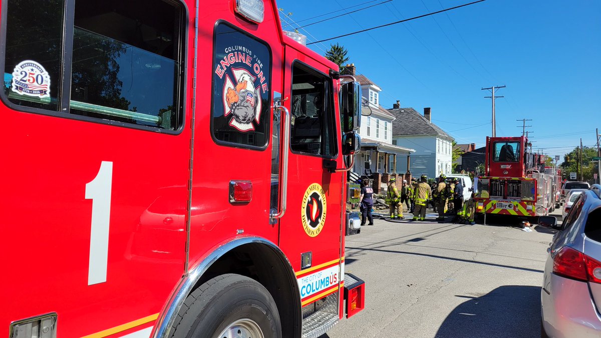 Box15's tweet photo. Rehab 1 responded to a working residential fire in the Olde Towne East neighborhood yesterday afternoon [1/3]
@ColsFire

#fire #firerehab #cfd #columbus #columbusfire #workingfire https://t.co/R7evsDz1Mk