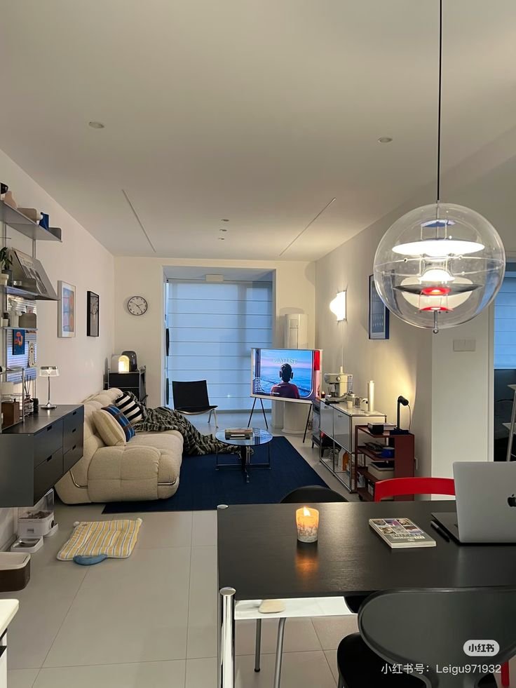 GentlemenxStyle's tweet photo. Quiet luxury, personal taste, and everyday comfort. https://t.co/NuZxXDLYT8