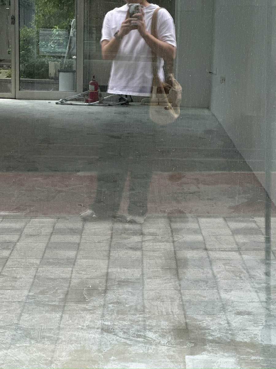 oennn333's tweet photo. 전 계정 정지먹어서 다시 만듬

https://t.co/QVU3Hj3Ff5 https://t.co/jJePidPYLj