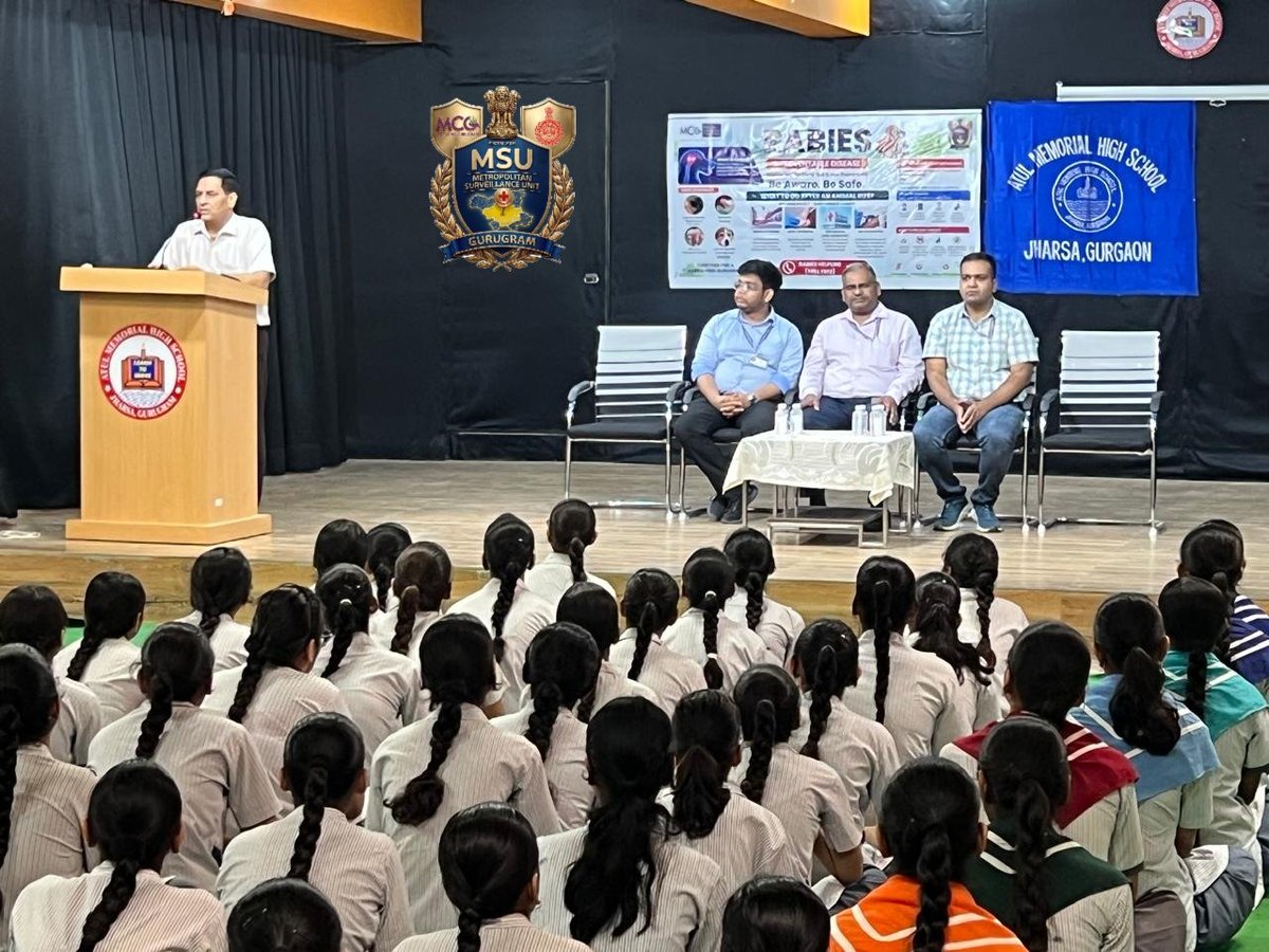 gurugrammsu's tweet photo. Raising awareness, saving lives! 

On World Rabies Day, MSU, MCG conducted an awareness programme at Atul Memorial High School, Sector 39, Gurugram, educating around 120 students on Rabies, Dengue, Malaria and preventive practices.

@MunCorpGurugram @NCDCMoHFW https://t.co/uvyprRjVpq