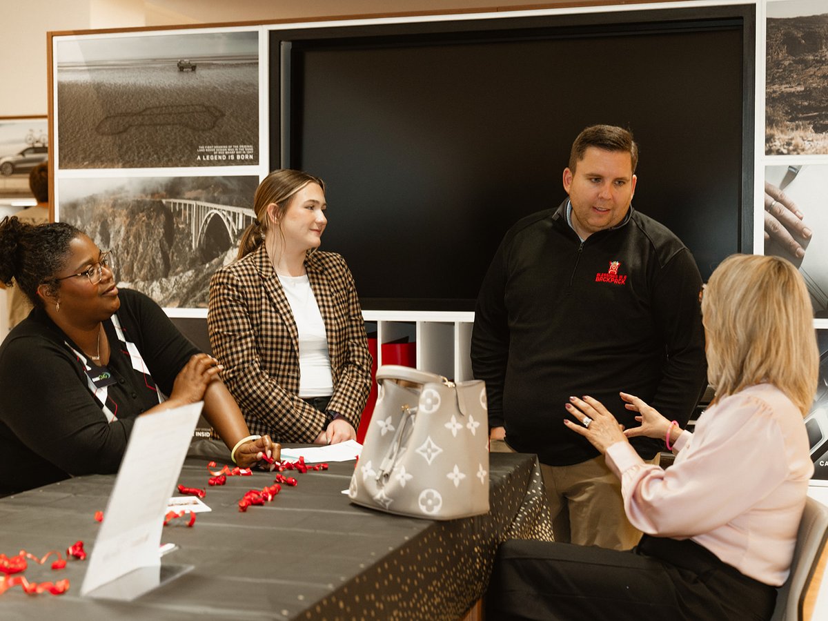 FieldsVolvoMad's tweet photo. Last Thursday our Madison showroom hosted An Evening for Blessings in a Backpack: valet, bowling, live music, all for local kids. Thank you, Madison. https://t.co/9fJZhZtPlw (608) 443-3600 #VolvoMadison #Madison #BlessingsInABackpack #GivingBack #FieldsAuto https://t.co/njmndiaFQI