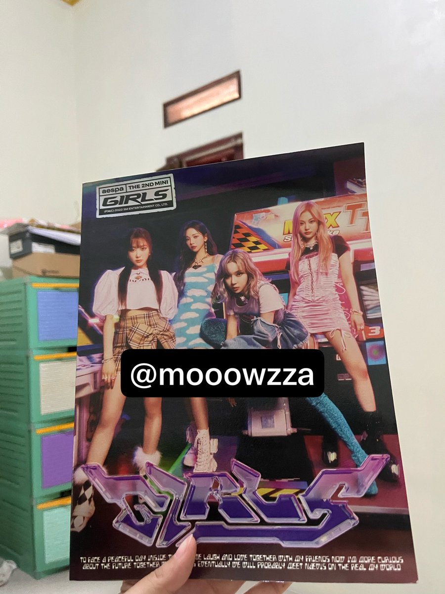 mooowzza tweet picture