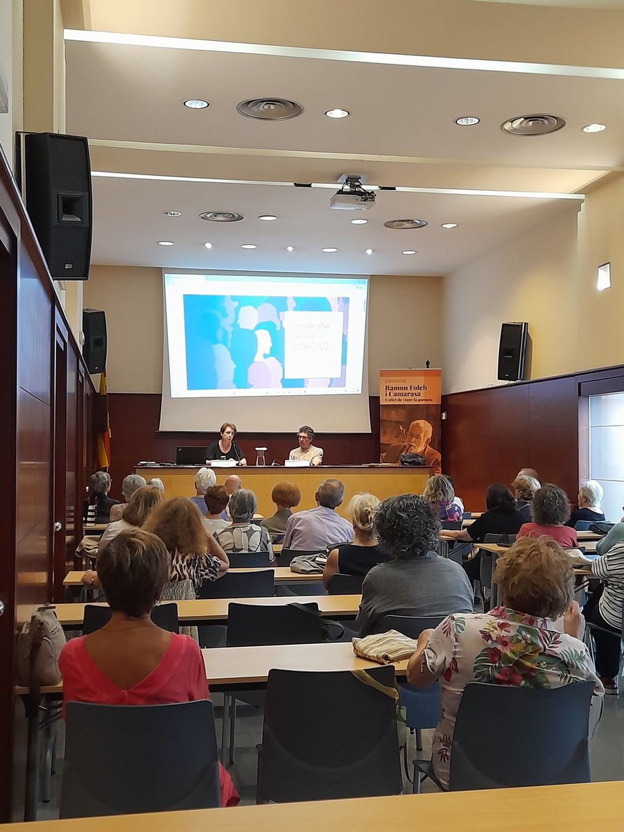 cdlcat's tweet photo. 🎓 Inaugurem un nou curs de la Universitat Sènior del CDL, amb la conferència «Ramon Folch i Camarasa, fill i senyor», a càrrec d’Oriol Izquierdo.

Una nova etapa per continuar aprenent i gaudint del coneixement.

Benvinguts al curs 2026-2027 US!

👉 https://t.co/FWrBHAL6bL https://t.co/yHmnmVrL9a