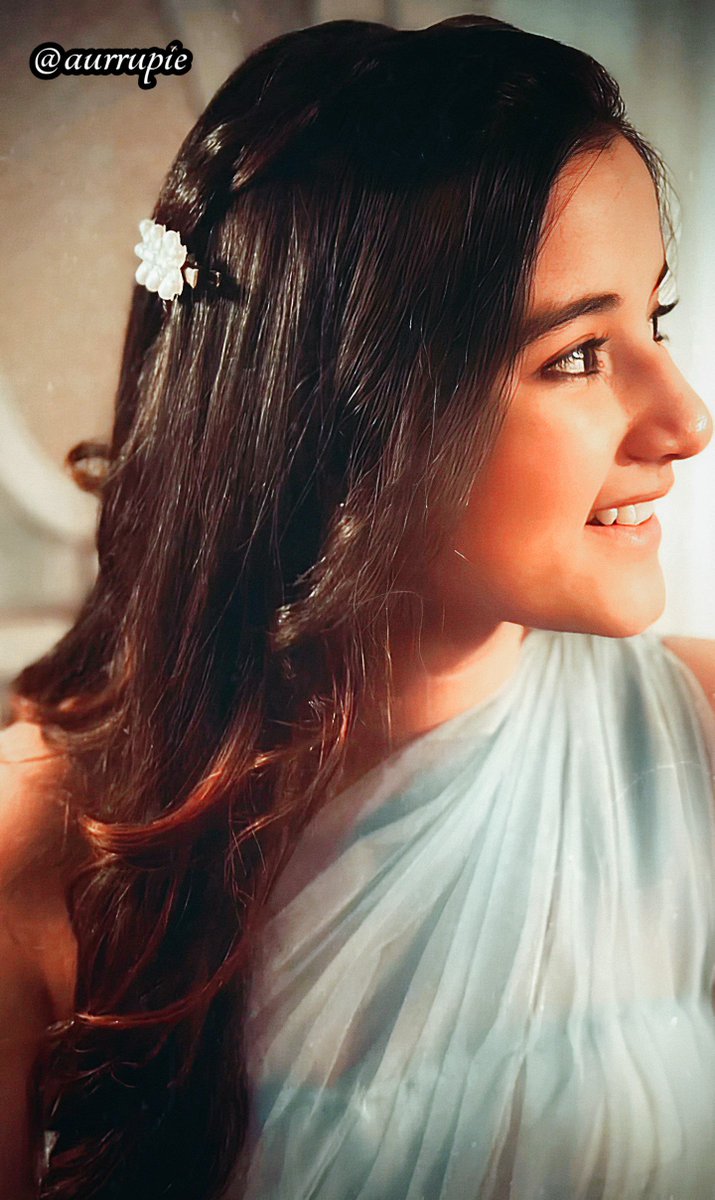 Iseee65623330's tweet photo. You are a fairy. You create beauty everywhere and share warmth with others ✨🩵🧿 @Its_Aurra #AurraBhatnagarBadoni #Aurricorns #BarristerBabu #Bondita https://t.co/2pZiheaGZ5