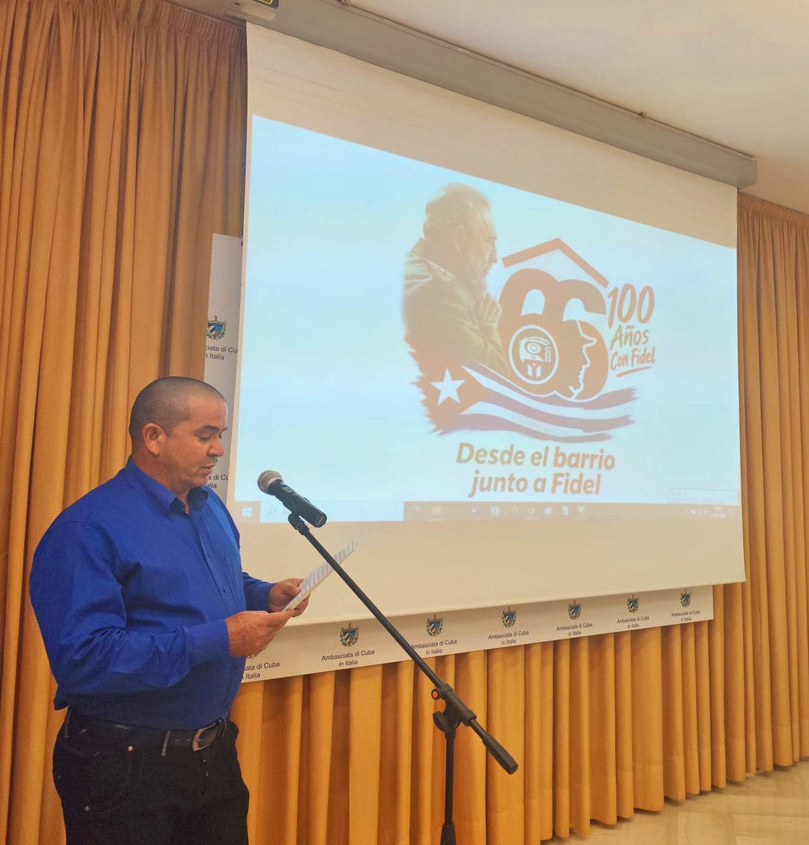 EmbaCuba_Italia's tweet photo. Celebramos en @EmbaCuba_Italia el 66 aniv. de los #CDRCuba

Desde la trinchera de nuestra política exterior y #DesdeElBarrioJuntoAFidel, "llenos de energía y de vigor, con más coraje, con más dignidad y con más espíritu de lucha que nunca", seguiremos defendiendo la Revolución🇨🇺. https://t.co/BZdTTD7YaK