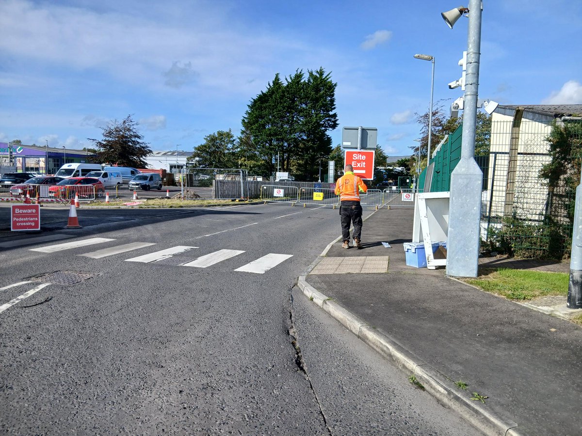 dcsdcouncil's tweet photo. 🚨 PENNYBURN RECYCLING CENTRE UPDATE  

Road works began today for 2 weeks

Full details: https://t.co/Q4u2l4JSTj 🪧 https://t.co/1cvdeQGAks
