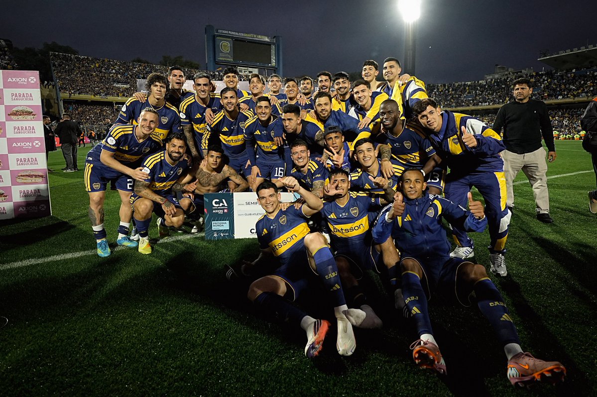 BocaJrsOficial's tweet photo. GIGANT3S EN ARROYITO https://t.co/y3mI9DQWsD