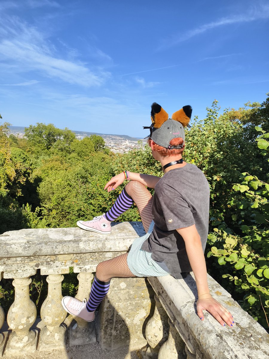 LysFemboy's tweet photo. Have a great week, my little Femboy and Furry cuties! Stay strong… my little thighs are cheering you on, so maybe you deserve a little cuddle later~ UwU 🦊❤️

#femboy #femboypic #cute #thighs #uwu #feet #cuddle #furry https://t.co/wKfDqhM9Ht