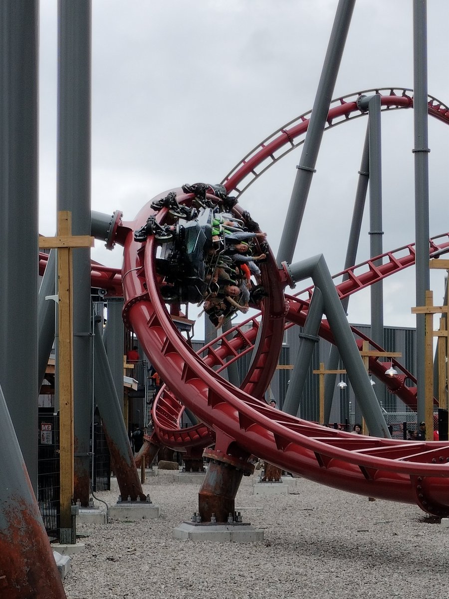 Drakhanlover's tweet photo. DIA 28 TOP 50 
22: Siren's Curse / Cedar Point 
La única tilt que he fet i mare de déu, com pega. Soundtrack guapíssim, cada element va a més i tot i ser un pèl curta només et dóna ganes de fer-la de nou https://t.co/cP4nChzjXq