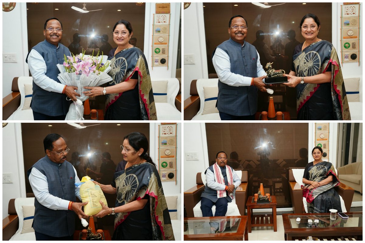 ramvicharnetam's tweet photo. आज #नई_दिल्ली में भारत सरकार की महिला एवं बाल विकास मंत्री, माननीय श्रीमती @Annapurna4BJP जी से उनके आवास पर सौजन्य भेंट वार्ता की।

इस अवसर पर उन्हें छत्तीसगढ़ के हमारे अन्नदाता किसानों द्वारा जैविक पद्धति से उत्पादित उन्नत किस्म के 'जवाफूल चावल' तथा हमारे जनजातीय कला एवं सांस्कृतिक अस्मिता का प्रतीक, आदिवासी शिल्पकारों द्वारा निर्मित नंदी महाराज की सुंदर प्रतिमा सादर भेंट की।

इस दौरान माननीय मुख्यमंत्री श्री विष्णु देव साय जी के नेतृत्व में छत्तीसगढ़ की महिलाओं के आर्थिक सशक्तिकरण, स्वावलंबन एवं आत्मनिर्भरता की दिशा में किए जा रहे प्रयासों पर सार्थक चर्चा हुई।

#newdelhi #TribalHeritage #WomenEmpowerments #chhattisgarh 

@narendramodi @AmitShah @NitinNabin @smritiirani @bjpkarmveer @sidharthshambhu @vishnudsai @ChhattisgarhCMO