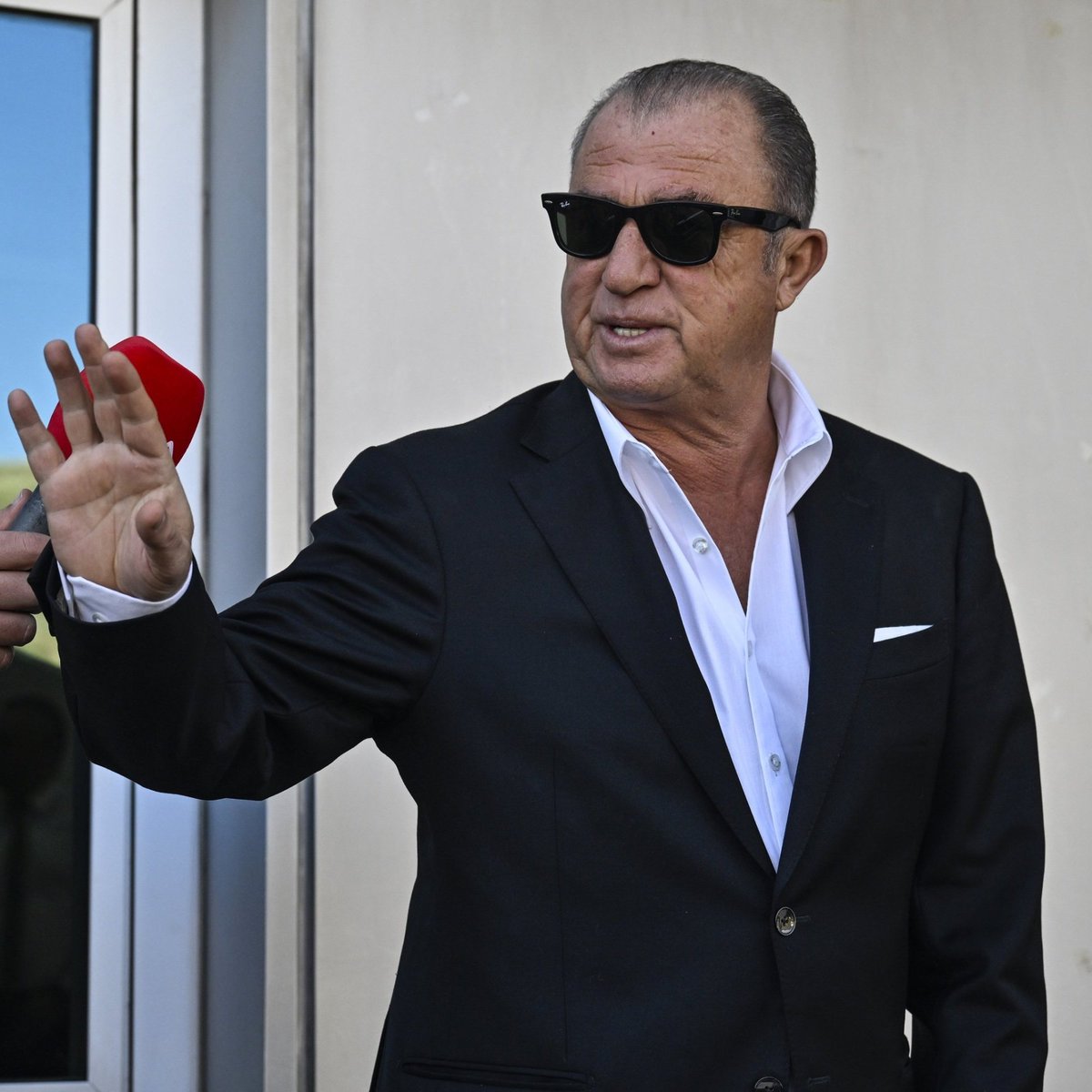 bpthaber's tweet photo. Türkiye - İtalya maçının yorumcusu Fatih Terim oldu. https://t.co/ueflgw6t1e