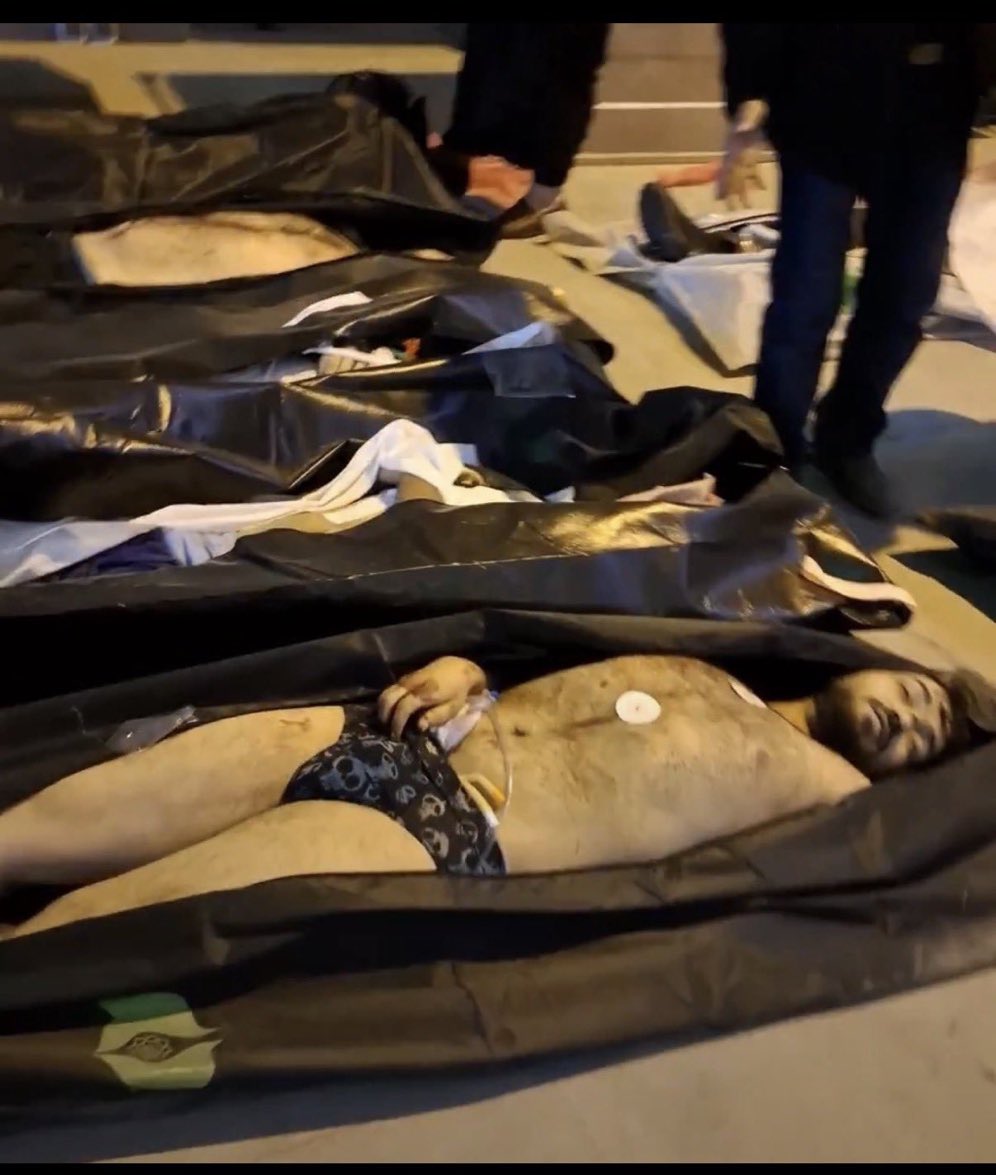 AramBafeghi's tweet photo. Doctors report Iranian regime forces stormed hospitals during the January crackdown, finished off wounded protesters in their beds, blocked treatment, and left body bags piled up. 

Hospitals became killing grounds. 

This is the reality. #IranMassacre‌2026 https://t.co/ldIOdLcYaj