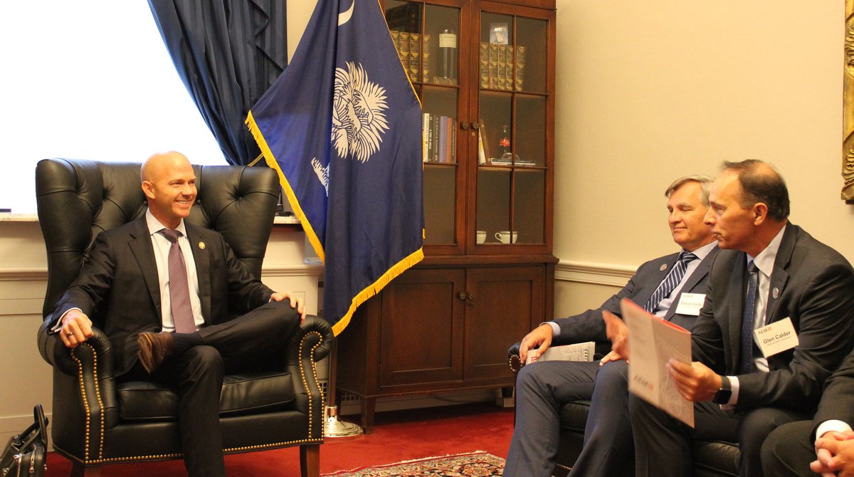 AEMAdvocacy's tweet photo. Thank you to @RepTimmons for meeting with equipment manufacturing leaders during AEM’s Fly-In. Joining the conversation were Daryl Bouwkamp (@vermeer), David Calder and Glen Calder (Calder Brothers Corporation), Ben Criss (DEVELON), Jamie Roush (Anderson Underbridge) and AEM’s Chelsea Jerominski.
