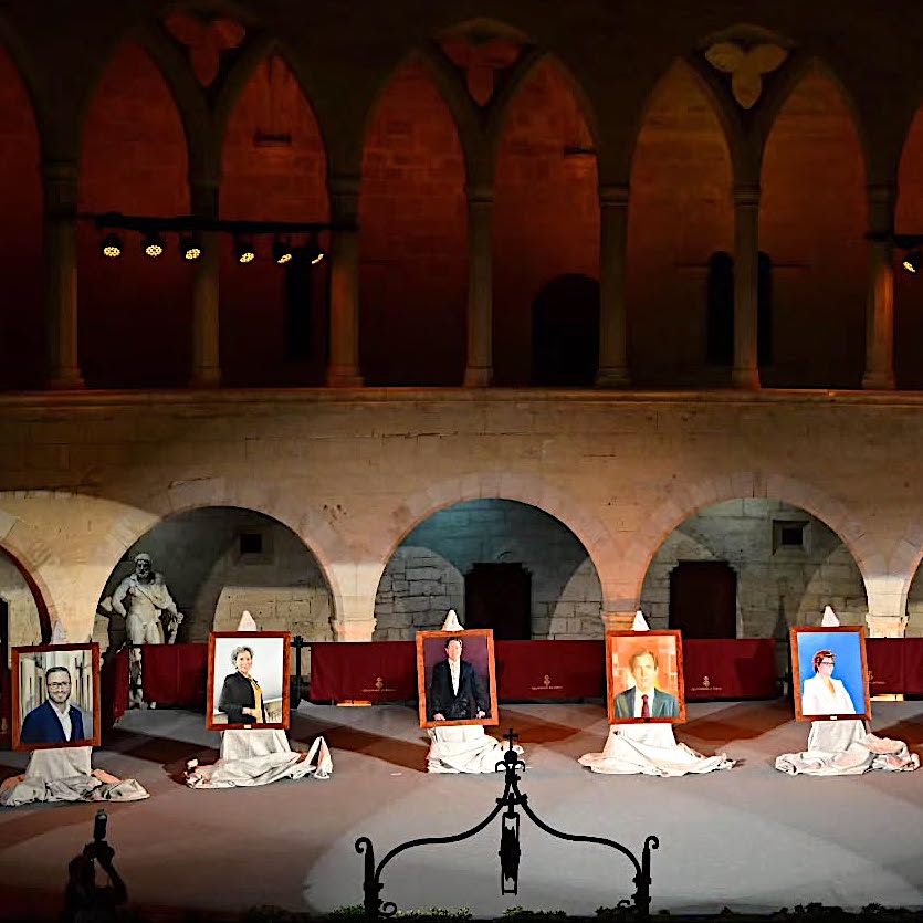 iembat's tweet photo. Dimarts passat vaig assistir, entenc que com a antic regidor dels tres mandats 1987/1999, a la presentació de la galeria de batles i batlesses "de la democràcia", segons deia l'actual govern de l' @ajuntpalma, oblidant figures històriques elegides també democràticament com
⬇️ https://t.co/hMaHDpYEW1