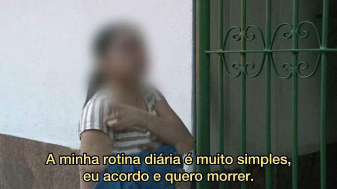 umANSIOS0's tweet photo. começando a semana assim : https://t.co/IjAg2h4I0R