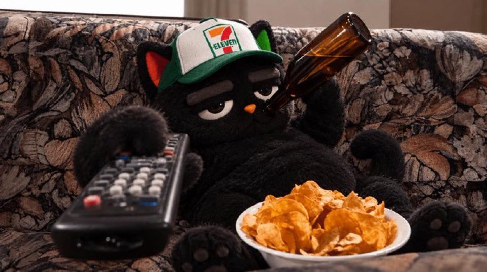 Cipher_666's tweet photo. @SCY_BTC 🐱💨 THE FUGITIVE CAT IS STILL ON THE RUN.

18BRO started with a wild story from a Hong Kong 7-Eleven and is now building its own world in Web3.

A meme with a story.
A mascot with personality.
A community that keeps growing.

0xccfbcd3bf85d8657a6bbd10b8c81c99f13207777 https://t.co/JbAjeSZiP5