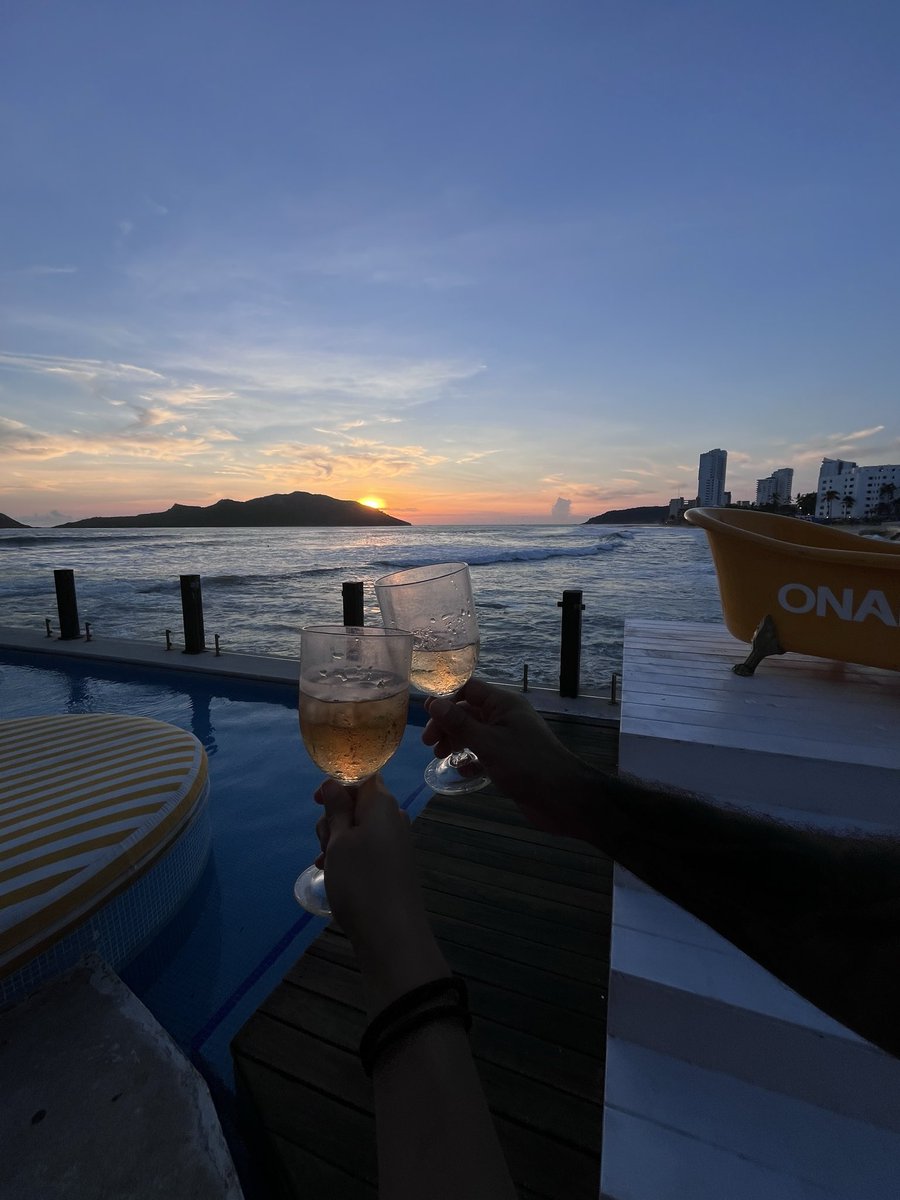 anvezo's tweet photo. Ando muy a gusto. La verdad. https://t.co/KIHggIWgmR