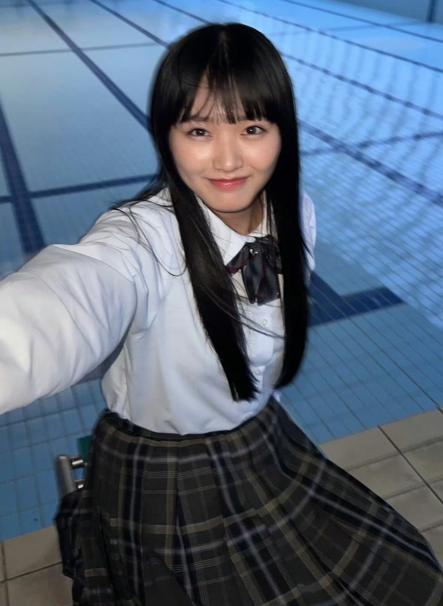 ym_sk_0's tweet photo. デカ乳はち切れちゃいそう https://t.co/KSDjk56uMB