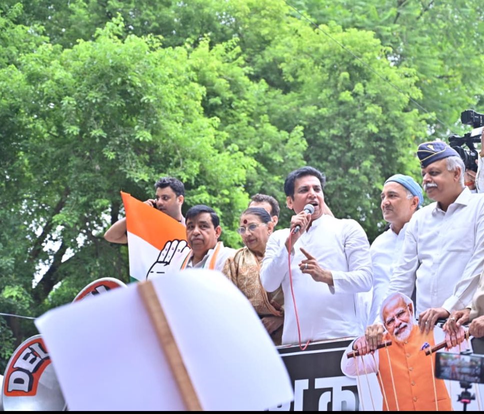 INCanilbhardwaj's tweet photo. "Protect every eligible voter, save democracy..save country”

CEC ज्ञानेश कुमार इस्तीफ़ा दो ! 

Protest  March 
📍DDU MARG 
28-09-2026 https://t.co/zwkEtb5P2M