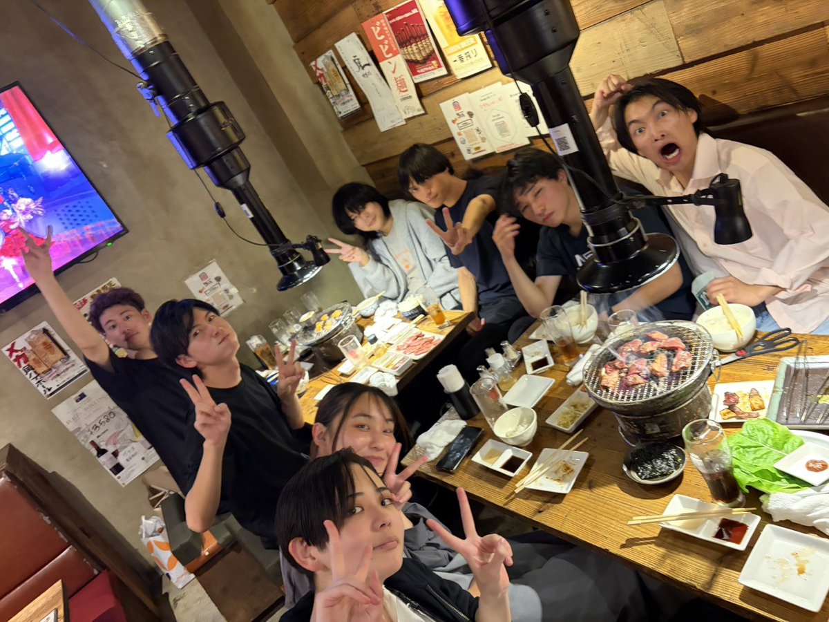 koe_0608's tweet photo. 5日間！10ステ！
#みやすいアヒル館
『#NANAKU』
駆け抜けて終了いたしました！！！
旗揚げでたくさんの人に見ていただけて本当に嬉しかったです！
ありがとうございました!!!
すっごく楽しかった…!!!!😭
今後ともみやすいアヒル館をどうぞよろしくお願いいたします🪿💨 https://t.co/LtJe1rFk8Z