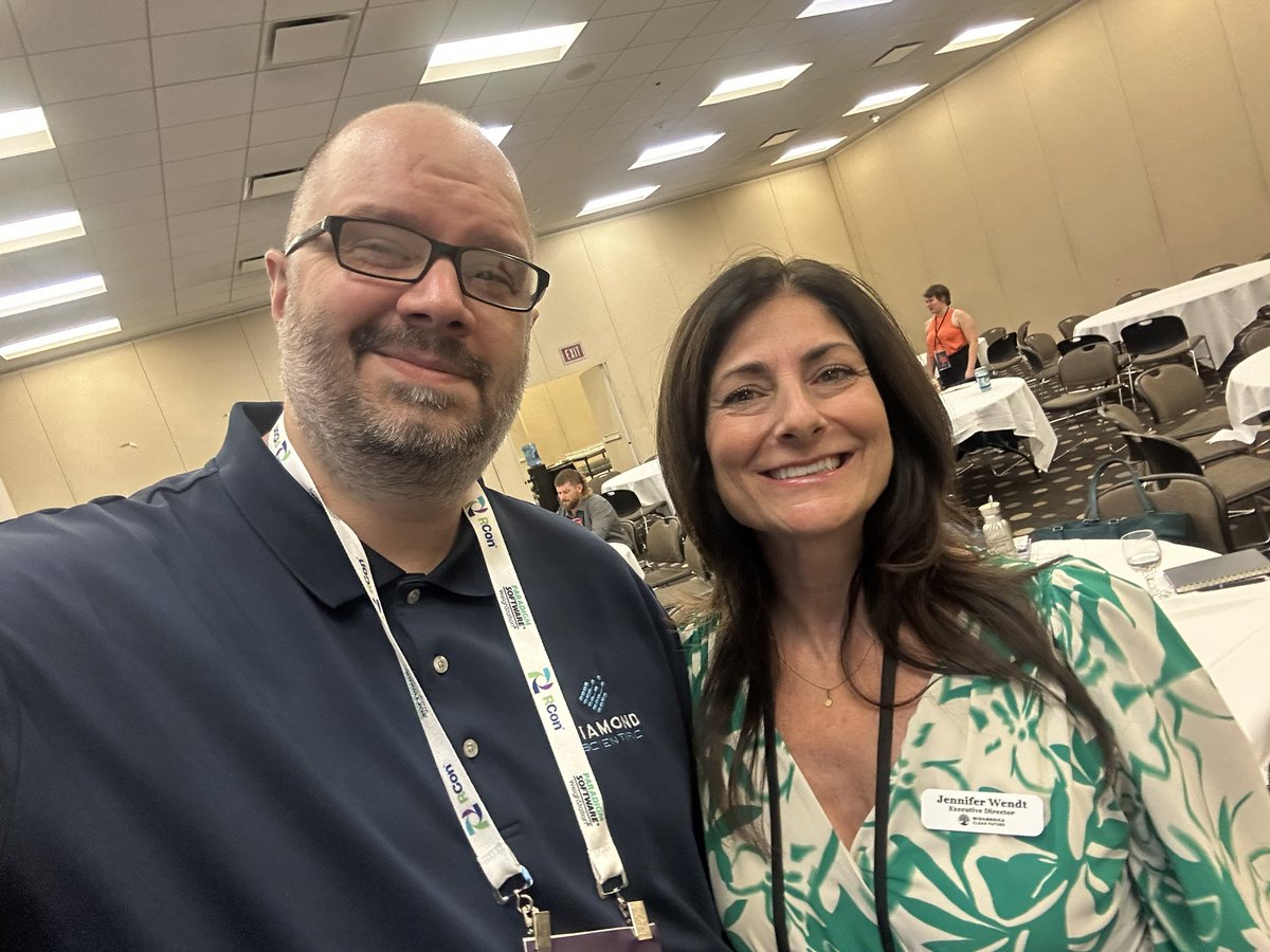 DiamondSciEquip's tweet photo. Just ran into another friend of the #Recyclist podcast at @SWANA RCON!

MACFA’s own Jenny Wendt was a joy to have on the show. Check out her episode here: https://t.co/tvPVHgb4gk https://t.co/XQH2jFwcF3