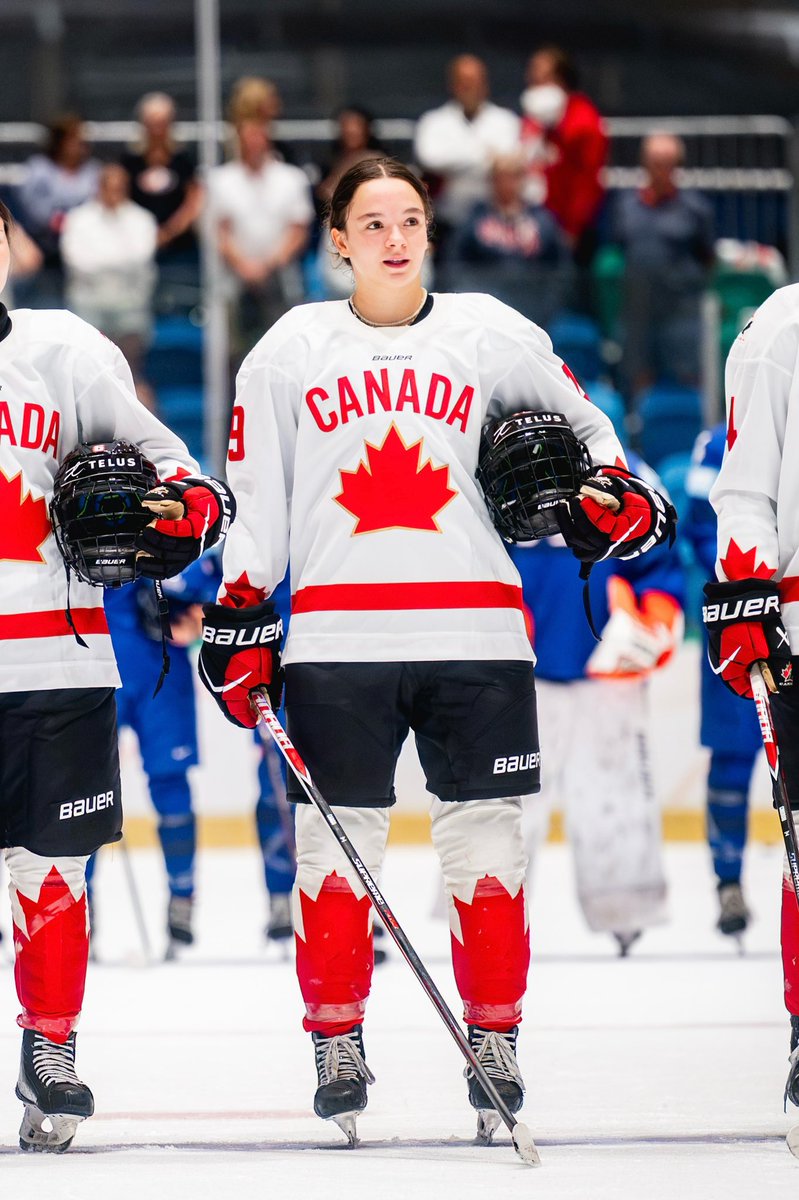 AnnRicher75's tweet photo. 🇨🇦 Félicitations!!!
Éloïse est invitée au camp d’entraînement de l’équipe nationale féminine du Canada qui aura lieu à Québec, en octobre. 
@eloisecaron91 

#continuedefoncer
#rêvegrand 
#onestepcloser https://t.co/OFYb5j0HW0