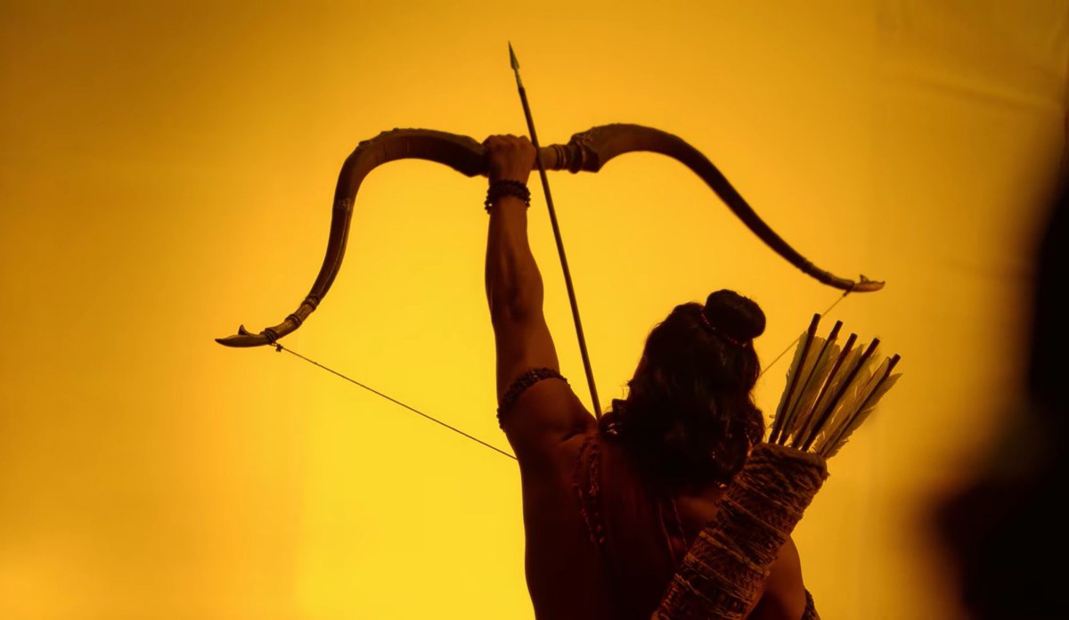 Purush576's tweet photo. These frames 🤌❤️‍🔥 from BTS of Ramayana. https://t.co/EocBrAM6dt