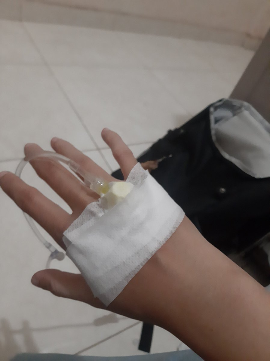 ceepot_'s tweet photo. darurat enih, drpd saya tidak sadarkan diri. sakit-sakit sendiri, inpus inpus sendiri 🙏😌 https://t.co/uDesx2mj4T
