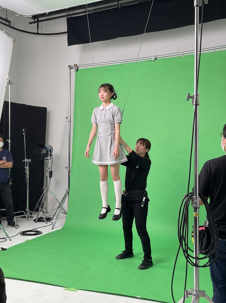 mtArakawa's tweet photo. behind the scene
吊られている女の子の
ちょっと開いている足に
幸せを感じる荒川さ���です
ん?
一つ前のナースパックが伸びないな
怖すぎたかな
荒川さんもちょっと怖いと思ったしな😣
Nano Banana Pro
#schoolgirl #wireaction #suspension https://t.co/GAzvVYzfLD