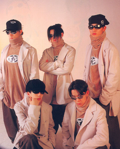 dailychoti's tweet photo. #에쵸티 #에이치오티 #highfiveofteenagers :: #90년대 #1stgenkpop

:: via © kkws2004 https://t.co/w36Y7YtXyo