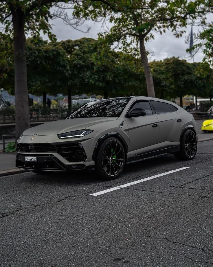 Auto_Porn's tweet photo. Urus 🩶 https://t.co/VKdPmqu2rM