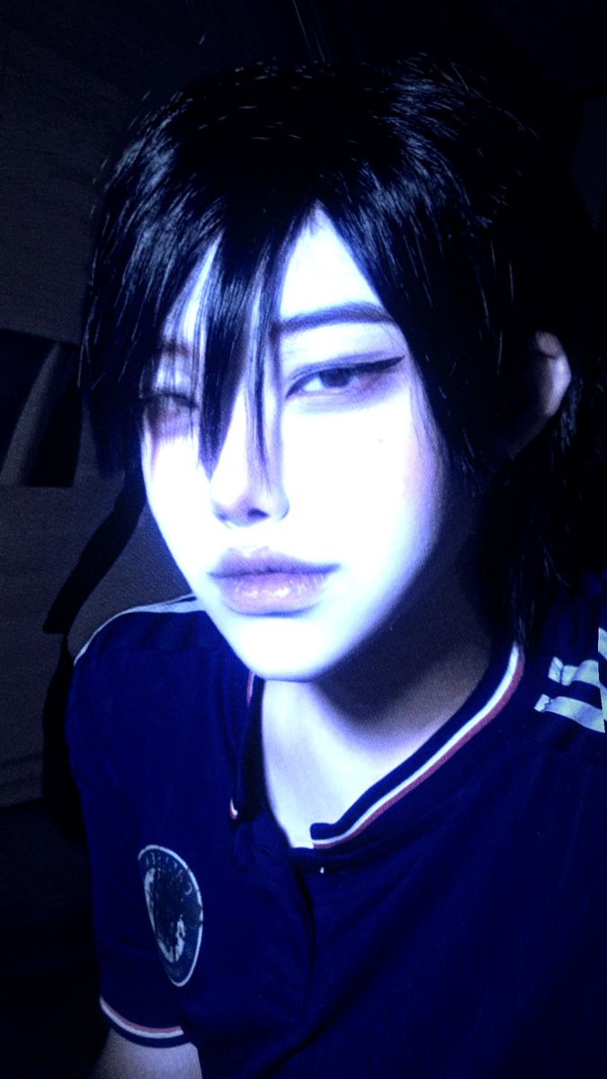 mugen_x1's tweet photo. 가발새로와서 메컵했지요 https://t.co/zDj8z8oWMO