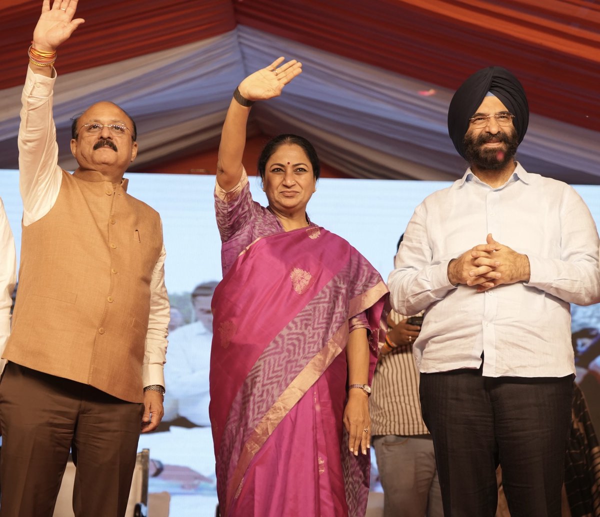 CMODelhi's tweet photo. Under #SevaSankalpAbhiyan, Chief Minister Smt. Rekha Gupta launched development works worth ₹223 crore across 35 unauthorised colonies in Samaypur Badli.

The projects will strengthen roads, drains and drainage networks, helping reduce waterlogging and traffic congestion while improving everyday civic infrastructure for residents.

MP Shri Yogender Chandolia, Cabinet Ministers Shri Ashish Sood, Shri Manjinder Singh Sirsa and MLA Shri Ahir Deepak Chaudhary were also present.

@yogenderchando1 
@ashishsood_bjp 
@mssirsa 
@deepak4bjpbadli 

#ViksitDelhi